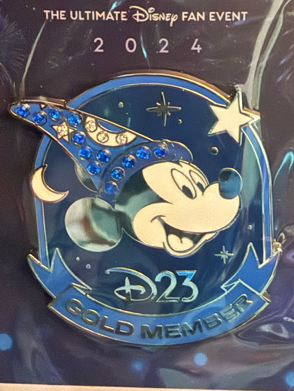 2024 Disney D23 EXPO Exclusive Gold Member Mickey Pin - Picture 2 of 3